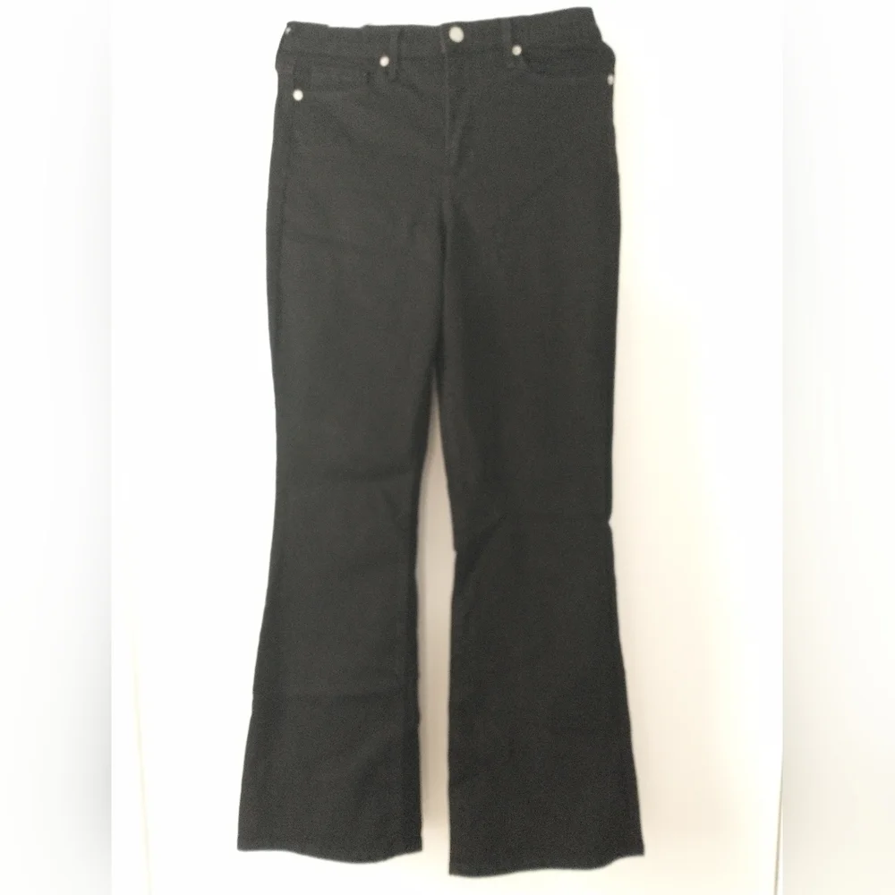 NWOT Banana Republic outlet slim flare jeans - Picture 3 of 11